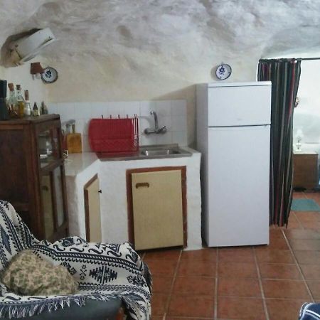 בית הארחה Pegalajar 	Cueva Rural La Noguera מראה חיצוני תמונה